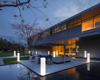 Светильник Цилиндр 30х190 питание от 220, RGB